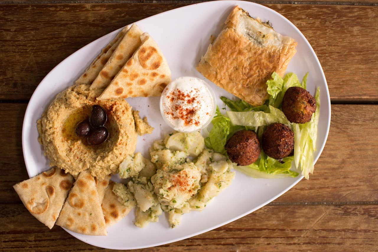 طعمية بالكزبرة